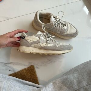 Reebok cordura fabric Beige and Gray Sneakers